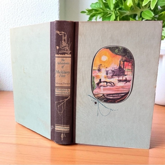 VINTAGE 1948 The Adventures of Huckleberry Finn by Mark Twain | Illustrated - Picture 9 of 14